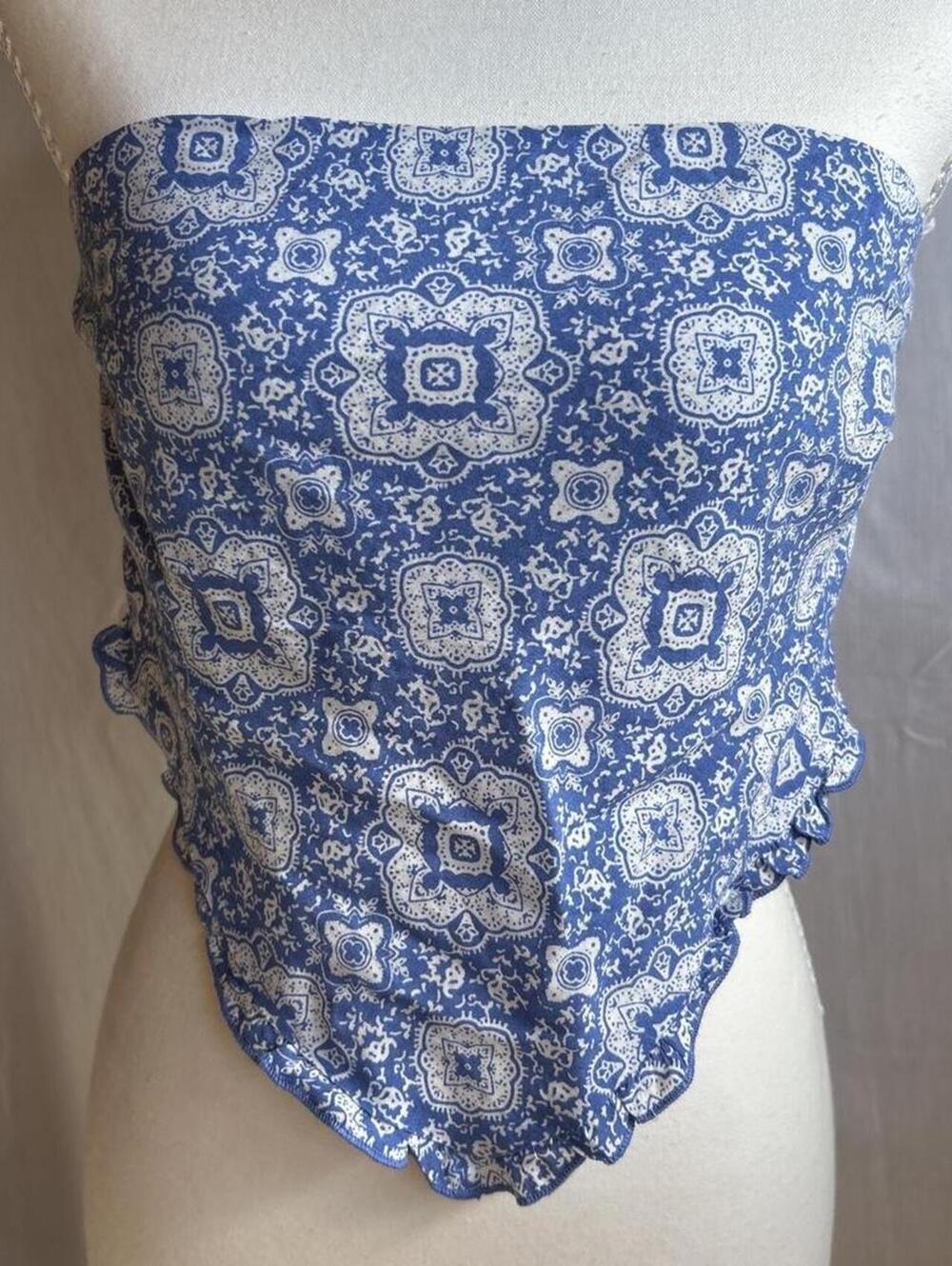 Live To Be Spoiled Women's Blue Crop-top